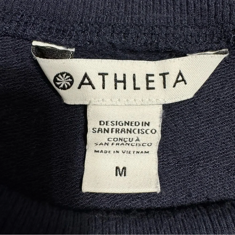 Athleta Studio Barre Sweatshirt Medium Long Sleeve Top Blue Off The Shoulder - Picture 6 of 8